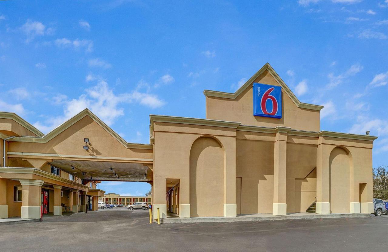 Motel 6 Lester - Philadelphia Airport Εξωτερικό φωτογραφία